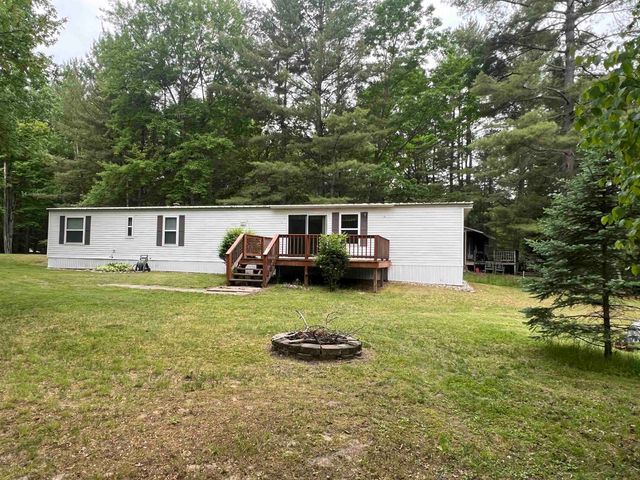 3707 Towsley Court, Gladwin, MI 48624