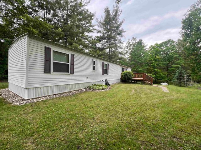 3707 Towsley Court, Gladwin, MI 48624