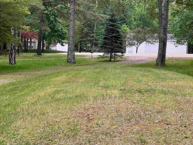 3707 Towsley Court, Gladwin, MI 48624