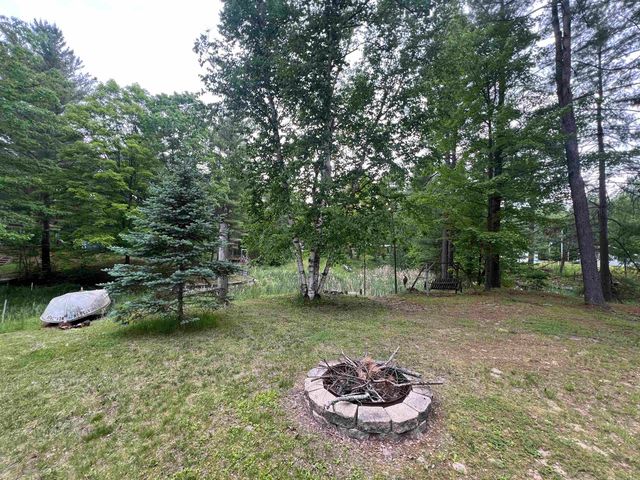 3707 Towsley Court, Gladwin, MI 48624