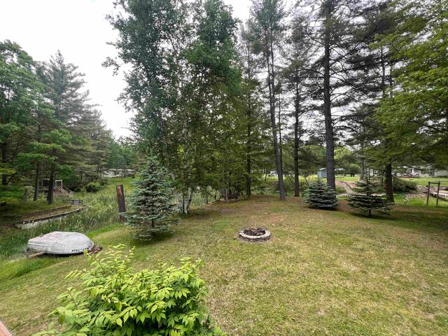 3707 Towsley Court, Gladwin, MI 48624