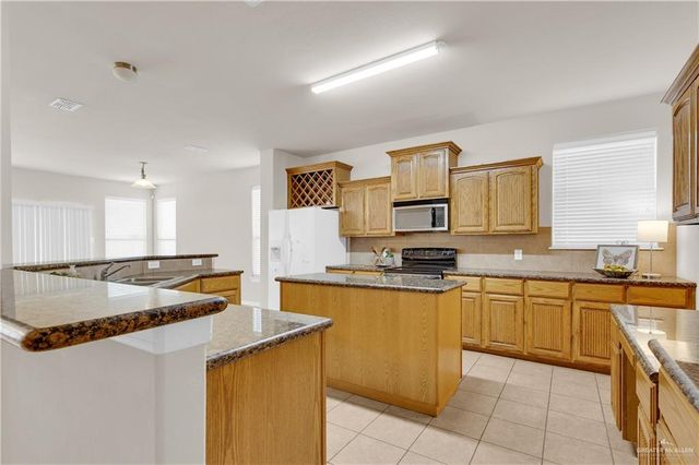 4105 Tyler Avenue, Mcallen, TX 78503