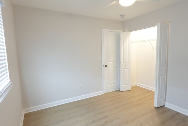 9813 Bianco Terrace A, Des Plaines, IL 60016