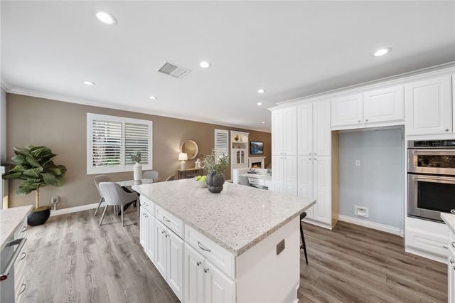 27555 Paper Bark Avenue, Murrieta, CA 92562