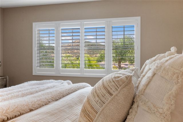 27555 Paper Bark Avenue, Murrieta, CA 92562