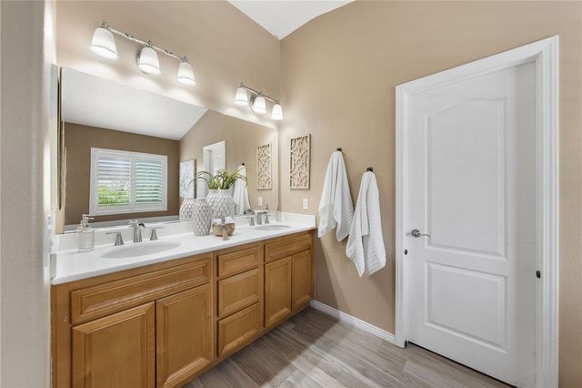 27555 Paper Bark Avenue, Murrieta, CA 92562