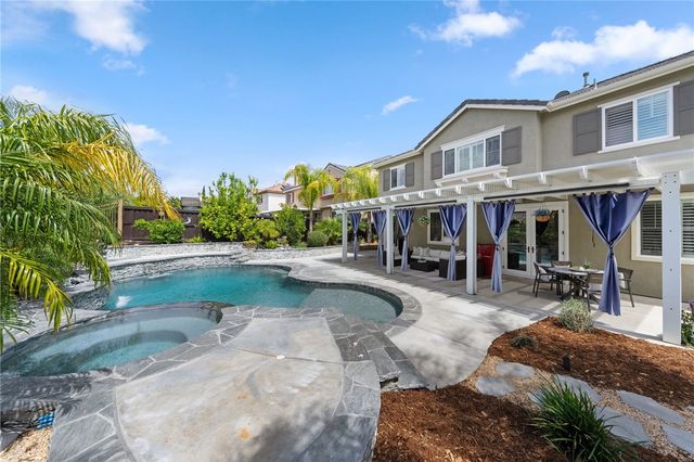 27555 Paper Bark Avenue, Murrieta, CA 92562