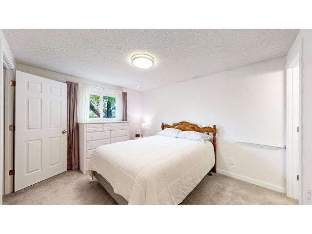 613 Chestnut Dr, Loveland, CO 80538