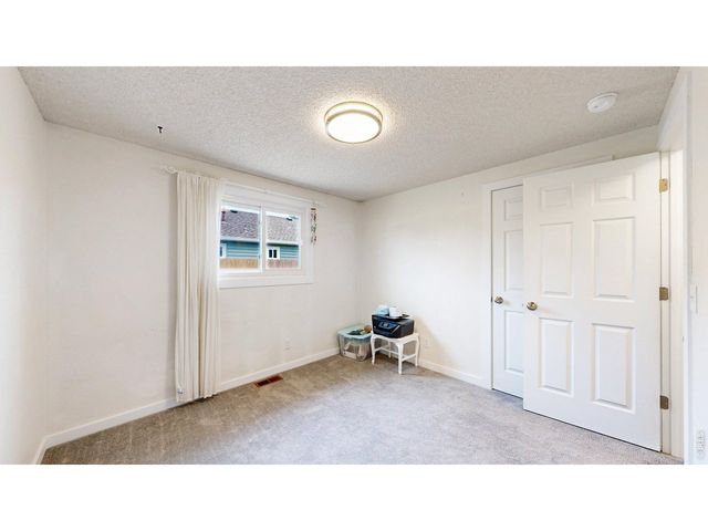 613 Chestnut Dr, Loveland, CO 80538