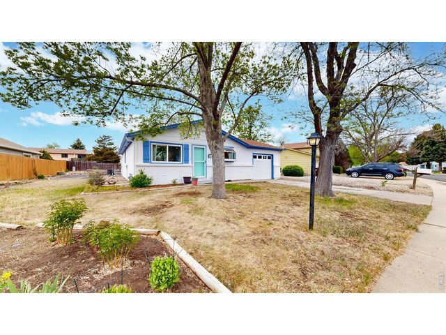 613 Chestnut Dr, Loveland, CO 80538