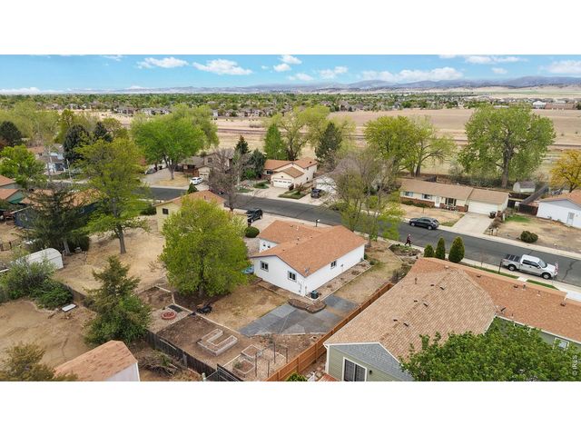 613 Chestnut Dr, Loveland, CO 80538
