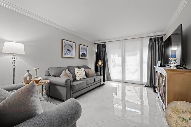 1910 S Ocean Boulevard 204, Delray Beach, FL 33483