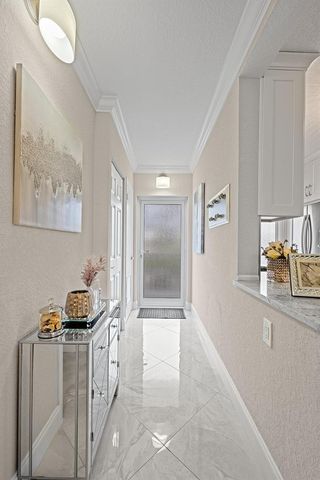 1910 S Ocean Boulevard 204, Delray Beach, FL 33483