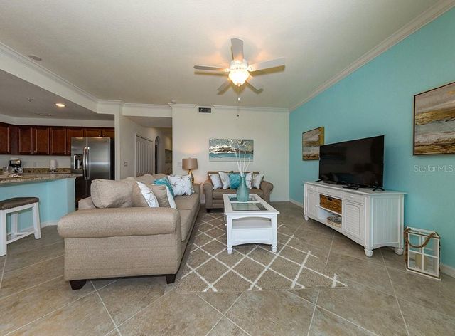 16904 VARDON TERRACE 202, Lakewood Ranch, FL 34211