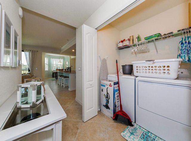 16904 VARDON TERRACE 202, Lakewood Ranch, FL 34211