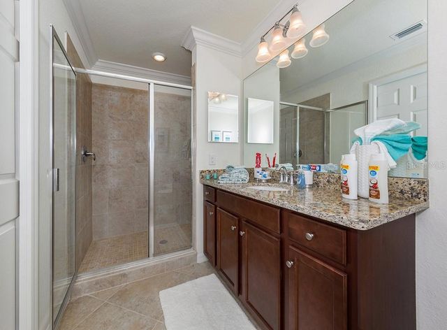 16904 VARDON TERRACE 202, Lakewood Ranch, FL 34211