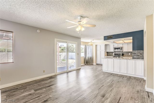 6256 Chinook Way, Las Vegas, NV 89108