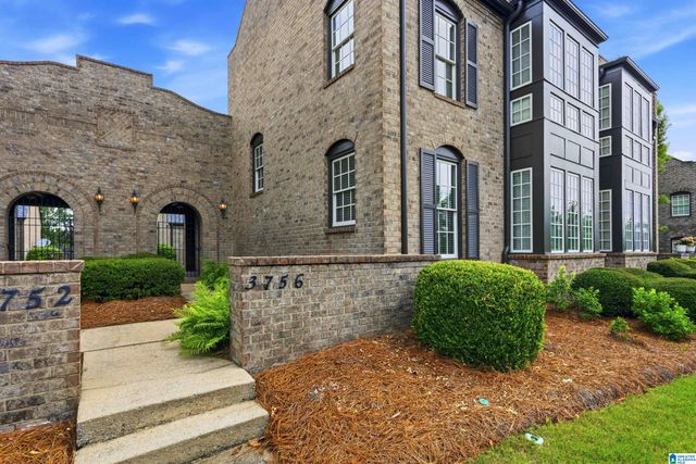3756 VILLAGE CENTER WAY, Hoover, AL 35226