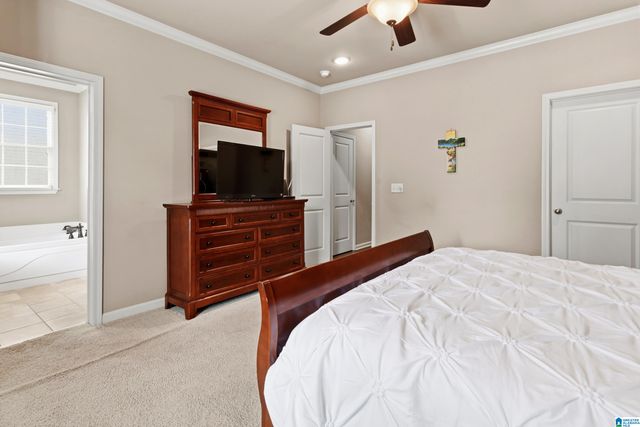3756 VILLAGE CENTER WAY, Hoover, AL 35226