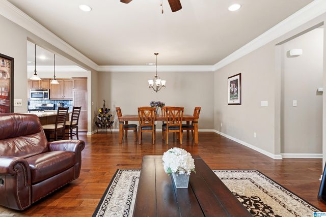 3756 VILLAGE CENTER WAY, Hoover, AL 35226