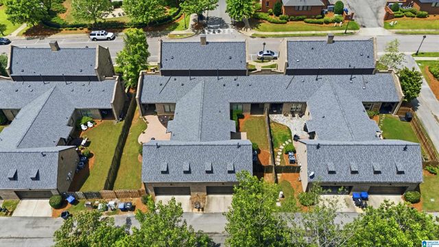 3756 VILLAGE CENTER WAY, Hoover, AL 35226