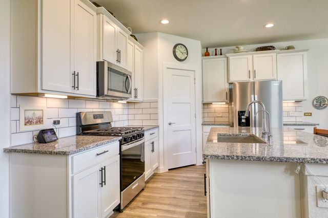 1064 Dancing Feather Street, Montgomery, TX 77316