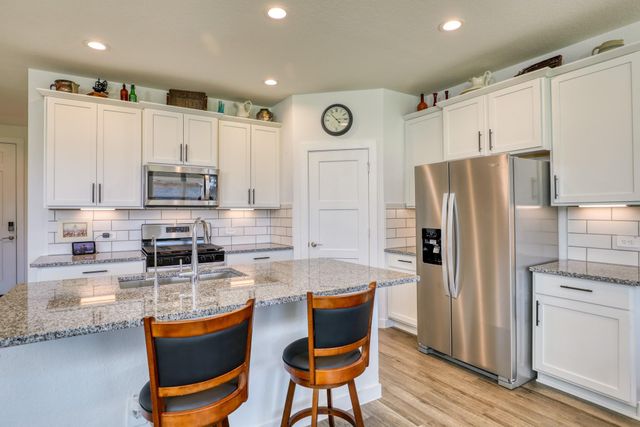 1064 Dancing Feather Street, Montgomery, TX 77316