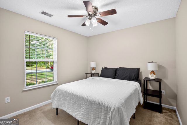 410 Shadowbrook Circle, Springfield, GA 31329