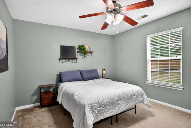 410 Shadowbrook Circle, Springfield, GA 31329