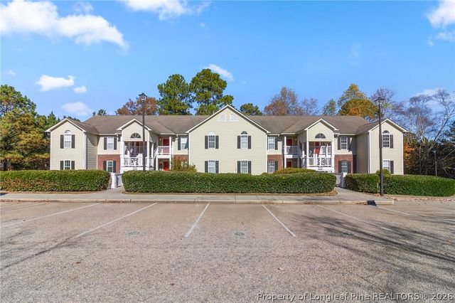 320 Bubble Creek Court 7, Fayetteville, NC 28311