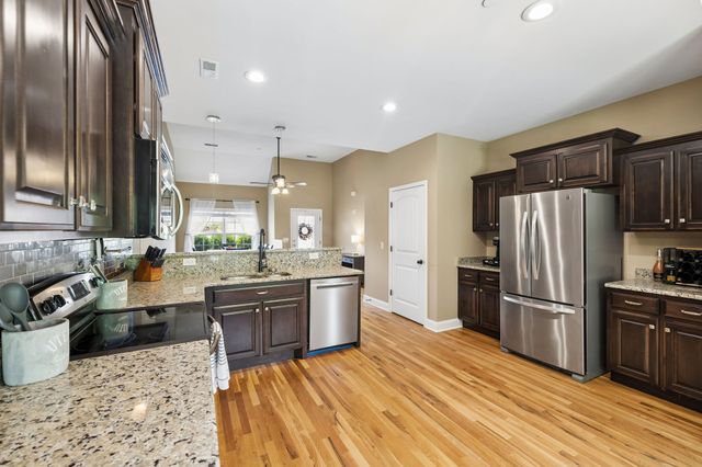 506 Fallacy Ct, Murfreesboro, TN 37129