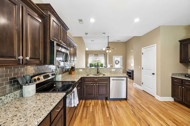 506 Fallacy Ct, Murfreesboro, TN 37129
