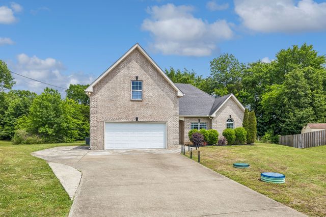 506 Fallacy Ct, Murfreesboro, TN 37129