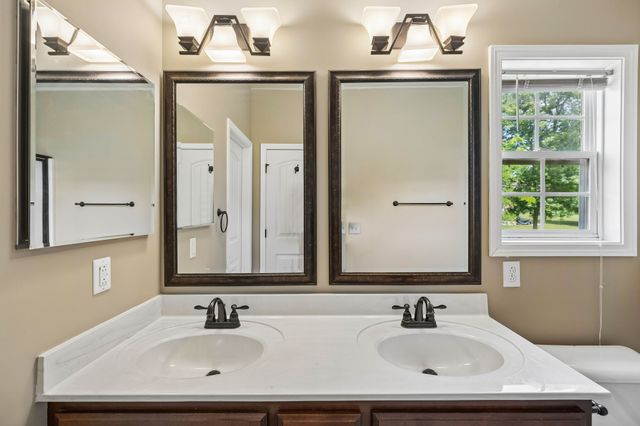 506 Fallacy Ct, Murfreesboro, TN 37129