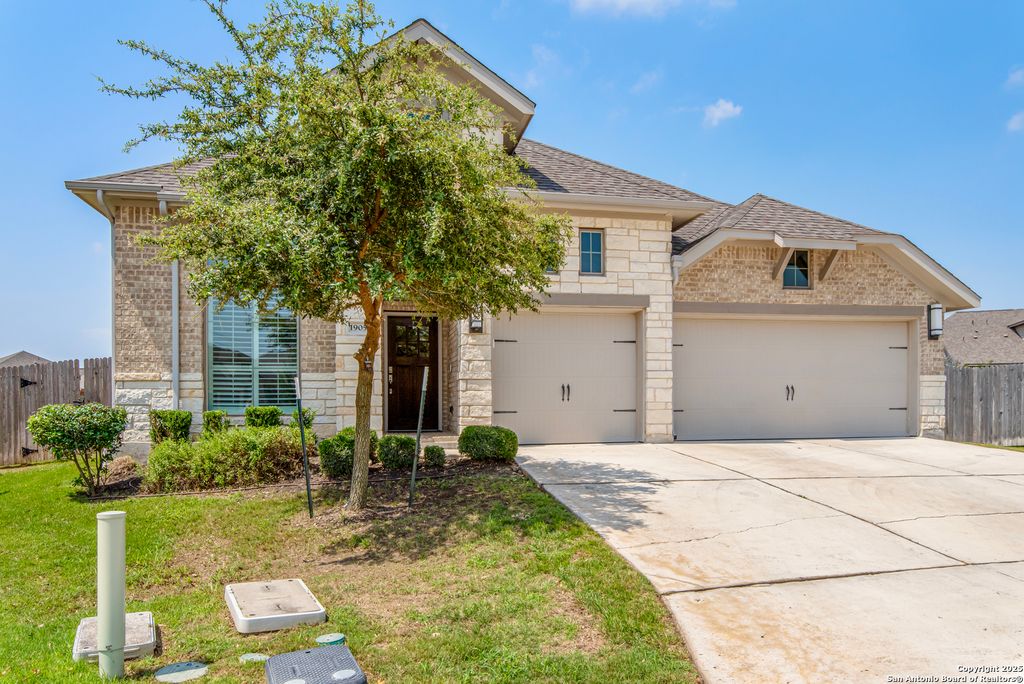 1905 high bank, Seguin, TX 78155