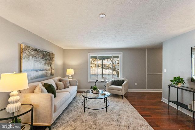 10133 PEANUT MILL DR, Gaithersburg, MD 20882