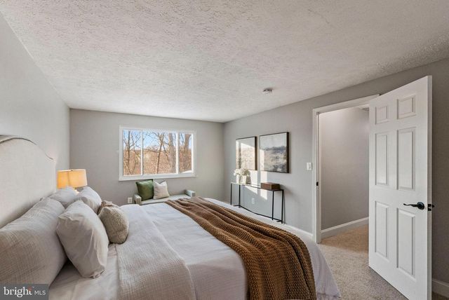 10133 PEANUT MILL DR, Gaithersburg, MD 20882