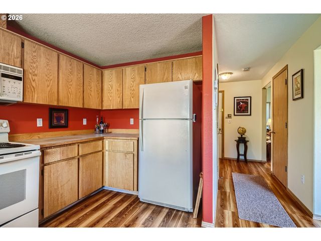 5043 N OBERLIN St, Portland, OR 97203