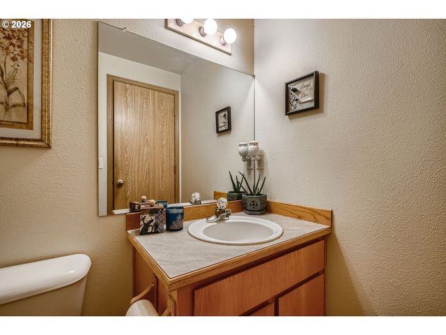 5043 N OBERLIN St, Portland, OR 97203