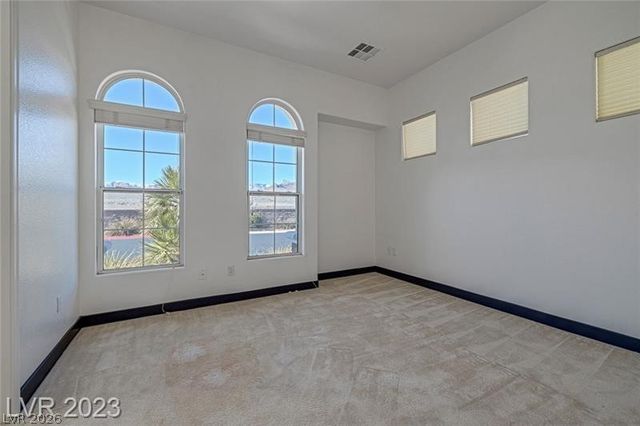 1958 Country Cove Court, Las Vegas, NV 89135