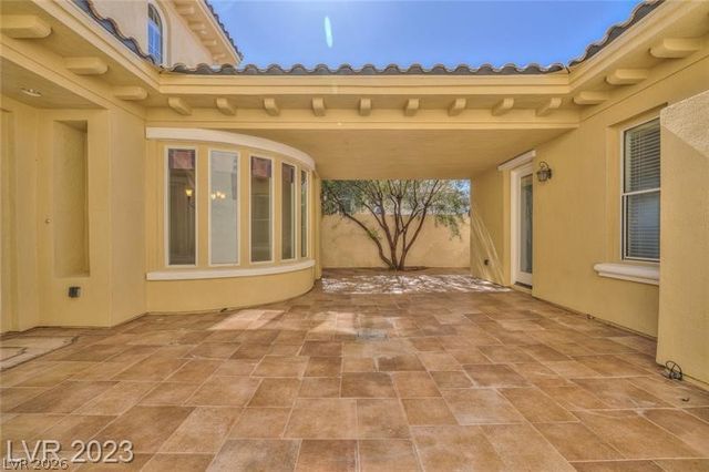 1958 Country Cove Court, Las Vegas, NV 89135