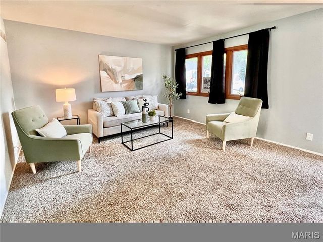 1072 Lafayette Court, Collinsville, IL 62234