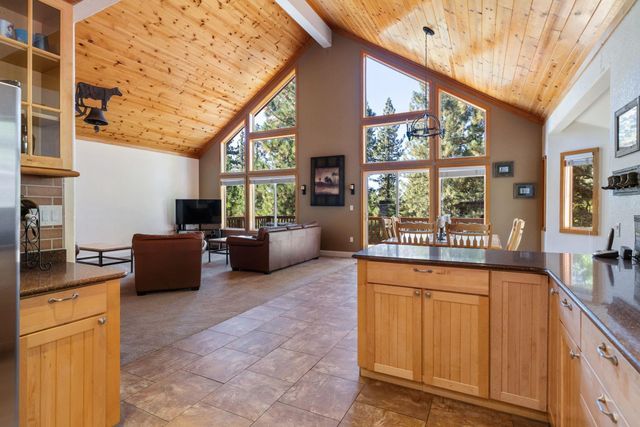 7773 Forest Glenn Drive, Tahoe Vista, CA 96148