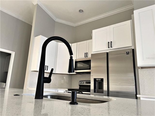 304 CRISAN COURT, Orlando, FL 32824