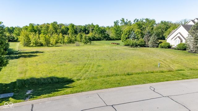 9335 Pleasant View Lane, Zionsville, IN 46077