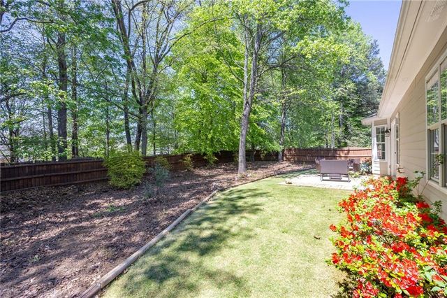 3390 English Oaks Drive NW, Kennesaw, GA 30144