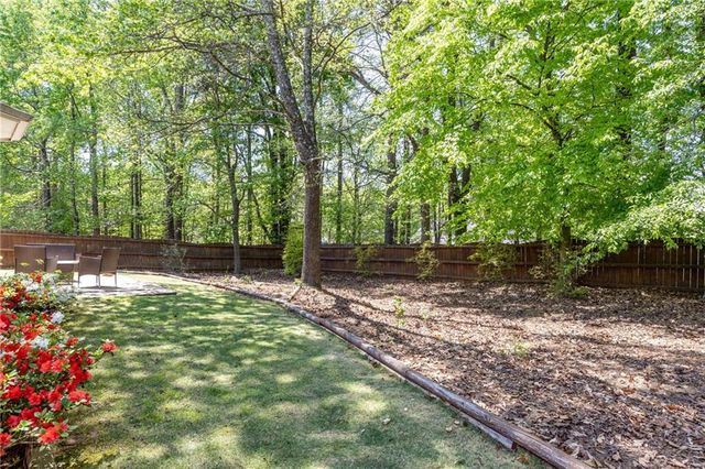 3390 English Oaks Drive NW, Kennesaw, GA 30144