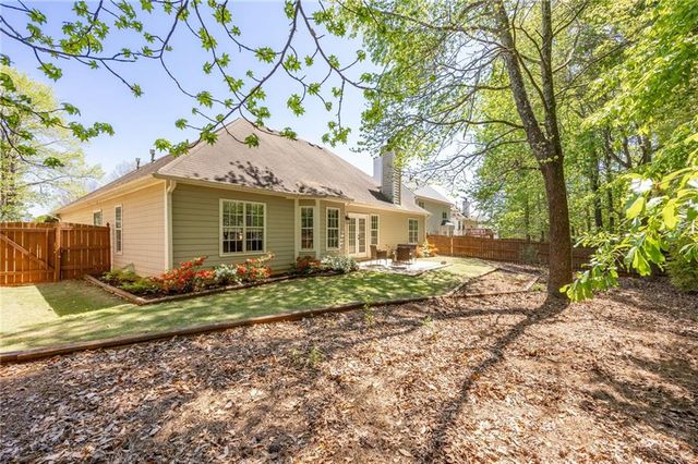 3390 English Oaks Drive NW, Kennesaw, GA 30144