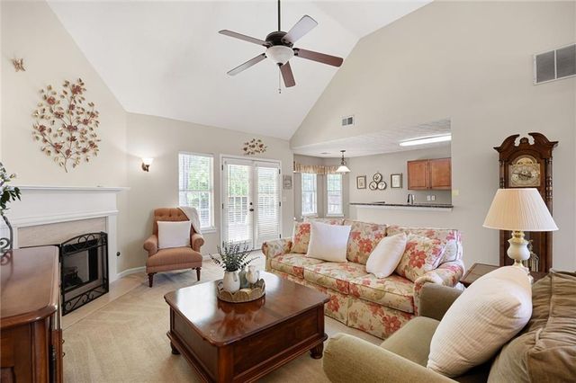 3390 English Oaks Drive NW, Kennesaw, GA 30144