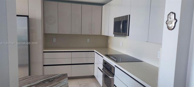 3330 NE 190th Street MPH15, Aventura, FL 33180